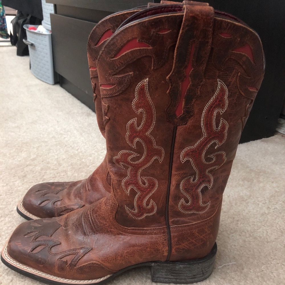 Ariat brown boots